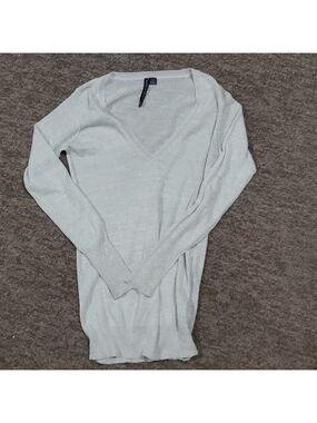Ladies sweater size large